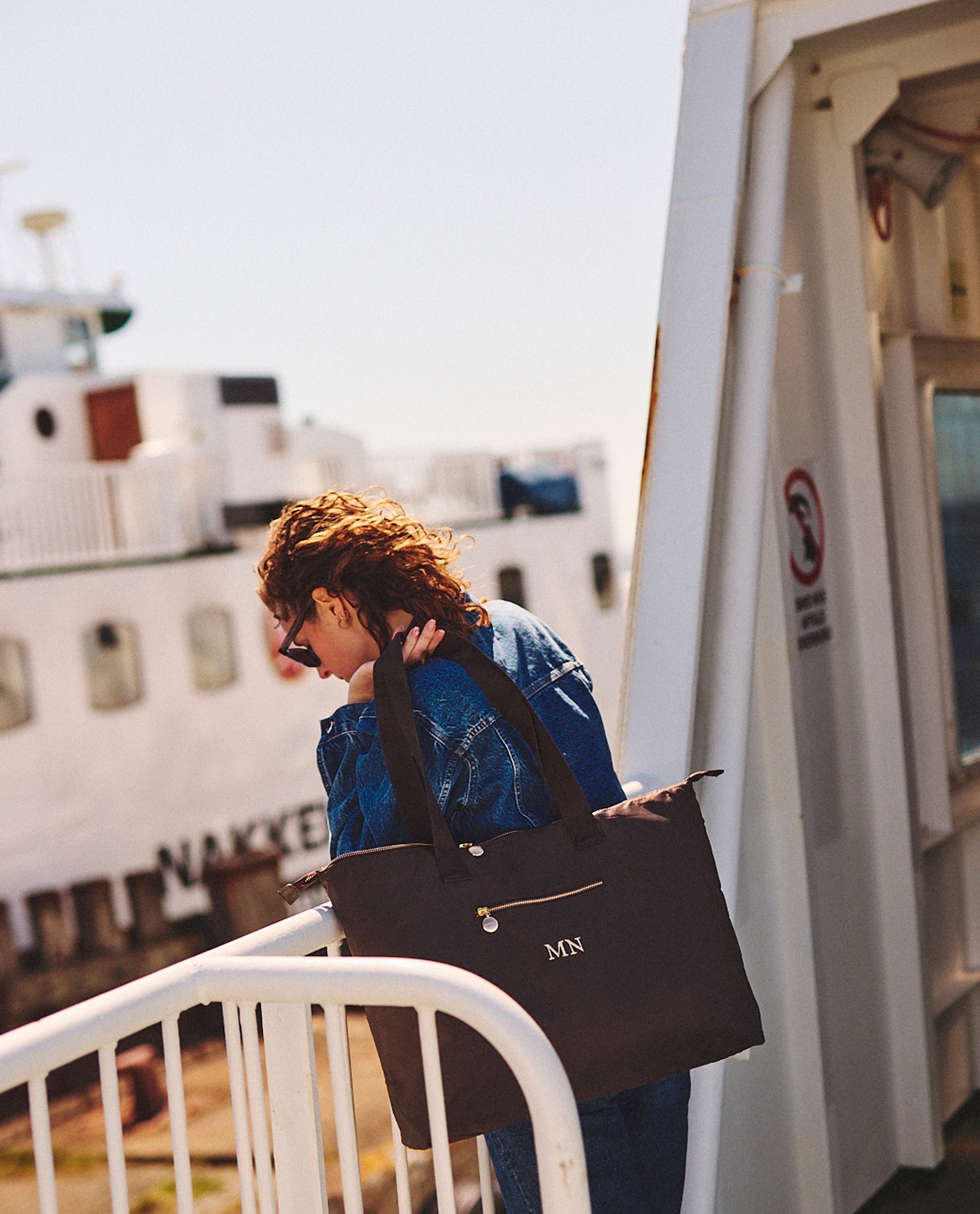 Shopper bag brown + blue gift box