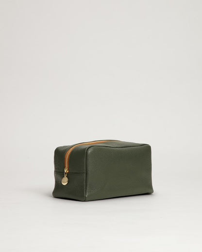 The Wash Bag - leather