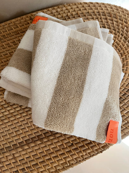 The Face Cloth 33x33 cm